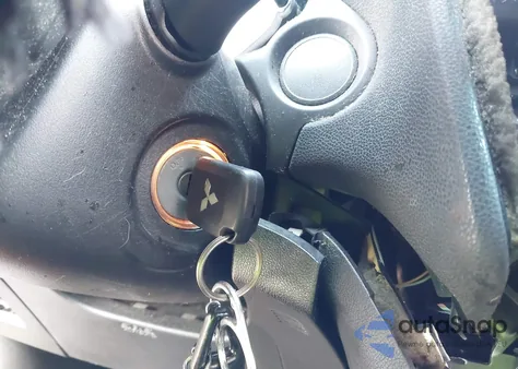 2019 Mitsubishi Outlander Sport 2.0 Es/2.0 Le/2.0 Se/2.0 Sp from USA, damaged, VIN JA4AR3AUXKU031081